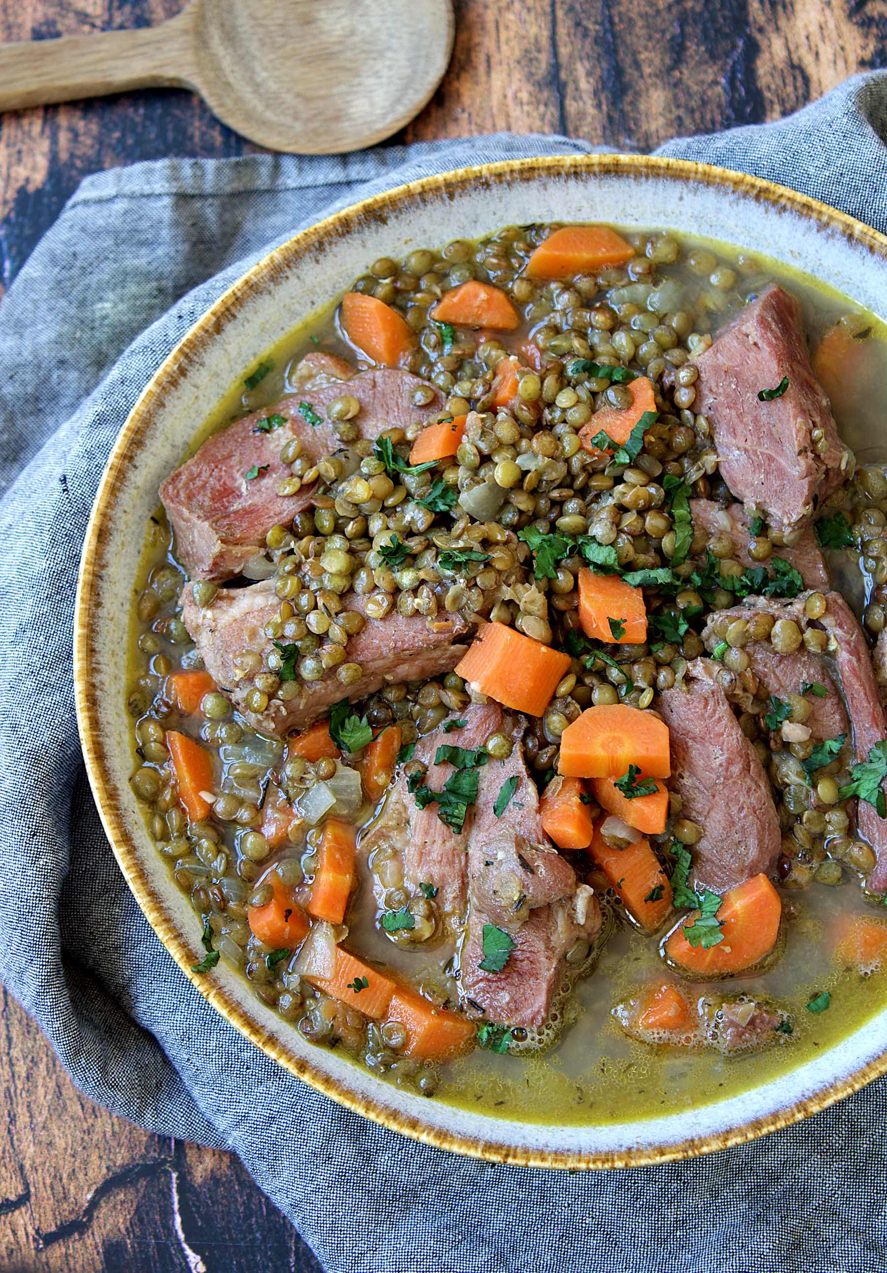 Salt pork and lentil stew